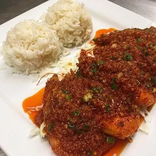 Spicy Garlic Shrimp - Fried  jumbo shrimp tossed in our spicy garlic butter sauce.