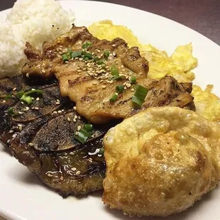 Combo A - BBQ Kalbi, BBQ Chicken, Fish Jun, Mandoo