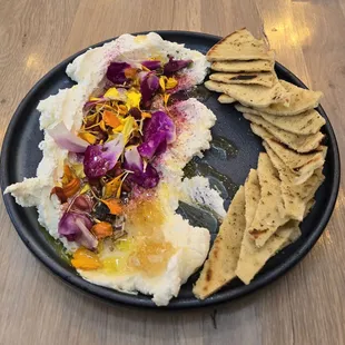 Whipped Feta Appetizer with warm Pita Bread. 8.5/10