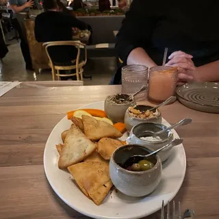 Mezze Plate