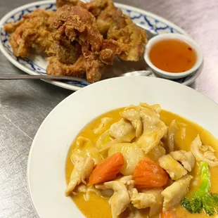 Masaman curry and crispy fried chicken