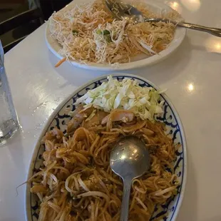 ramen and noodles, food