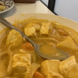 Masuman curry with tofu