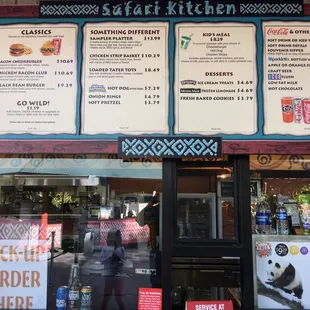 menus on the outside of the restaurant