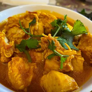 a bowl of chicken curry