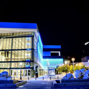 Side entrance and courtyard.