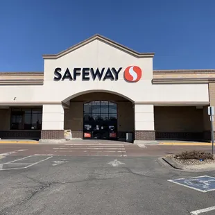 safeway store front