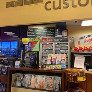 Nobody working customer service per usual