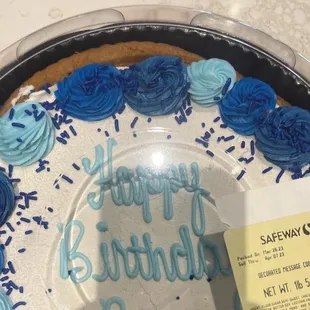 Wrong border with gaps &amp; wrong sprinkles.