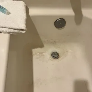 The bath, the doors and the walls need cleaned and repaired!