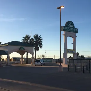 Safford Inn &amp; Suites