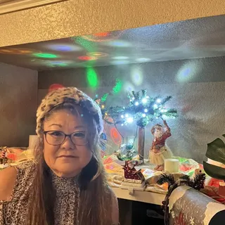 Lori H.