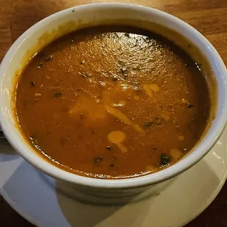 Roasted Bell Pepper & Basil Tomato Soup