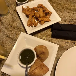 Chicken Pakora and Veg Samosa