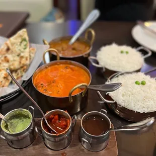 Saffron Chicken Curry Dinner and Rice Dinner and Garlic Naan Dinner