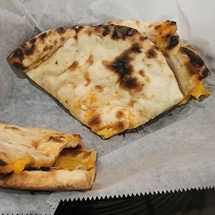 Cheese naan