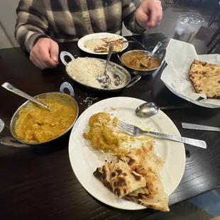 Chicken, Lamb and Naan dishes!