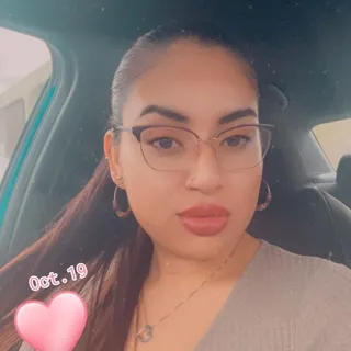 Gabriela L.