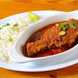 chicken wings and fried chicken, food