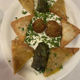 Akbars Akbar's Hot Appetizer Platter