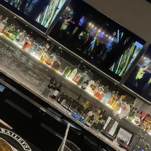 bar