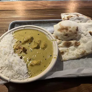 Chicken Korma, Naan