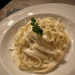 Fettuccine Alfredo