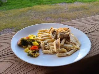 Omnivores Eatery and Bar