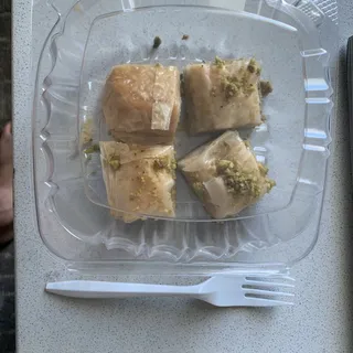 4 Piece Baklava