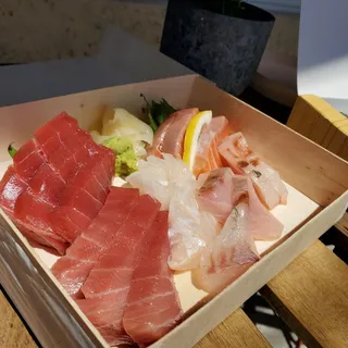 Omakase Sashimi