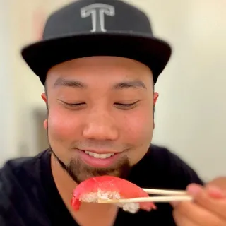 Hon Maguro O-Toro 2pcs