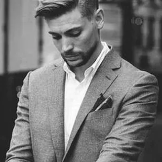 Pete W.