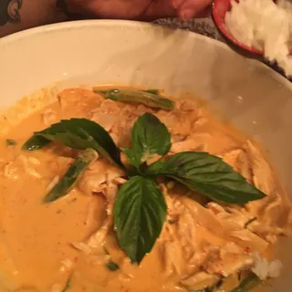 Red Curry Entree