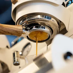 espressor being made