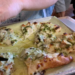 Chicken Alfredo Pizza