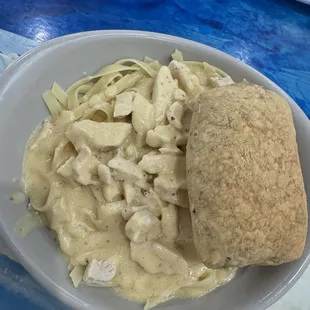 Fettuccine Alfredo