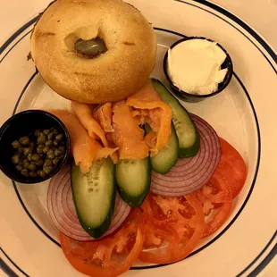 Smoked salmon platter