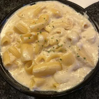 Marvin's Mac & Cheese