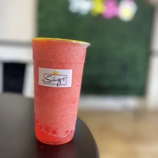 Strawberry Slush w/ Strawberry popping