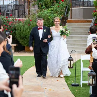 JW Photography 520-730-8697 www.jwphotographytucson.com