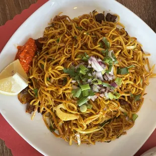 Pork lo-mein