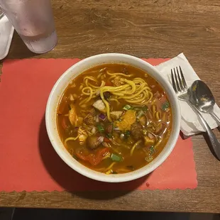 Chicken Thukpa
