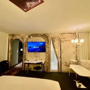 Alexandria Deluxe King #22001 End Unit Facing STRAT/DT |  10.06.22