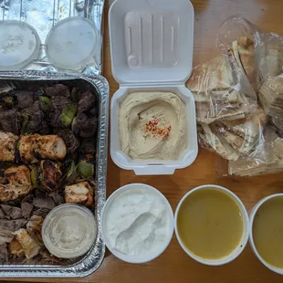 Everything you get with the Sahara Combination Shish Combo
