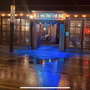 the entrance to the restaurant