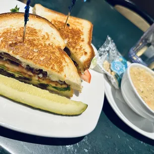 Indiana BLT Alaskan Clam Chowder