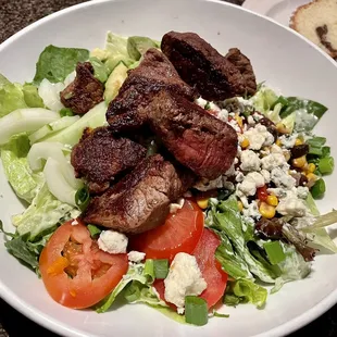 Avocado Steak Salad