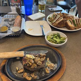 Filet, triple decker club