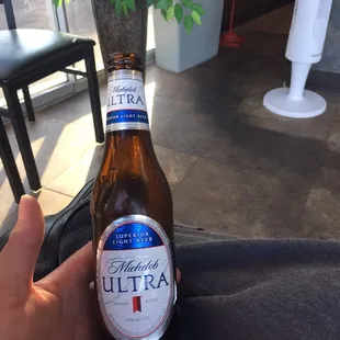 Nice and cold domestic beer for dine in or while you wait.