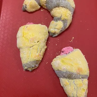 Just my favorite Panderia and a photo of my favorite Pan Dulce in case inquiring minds want to know!